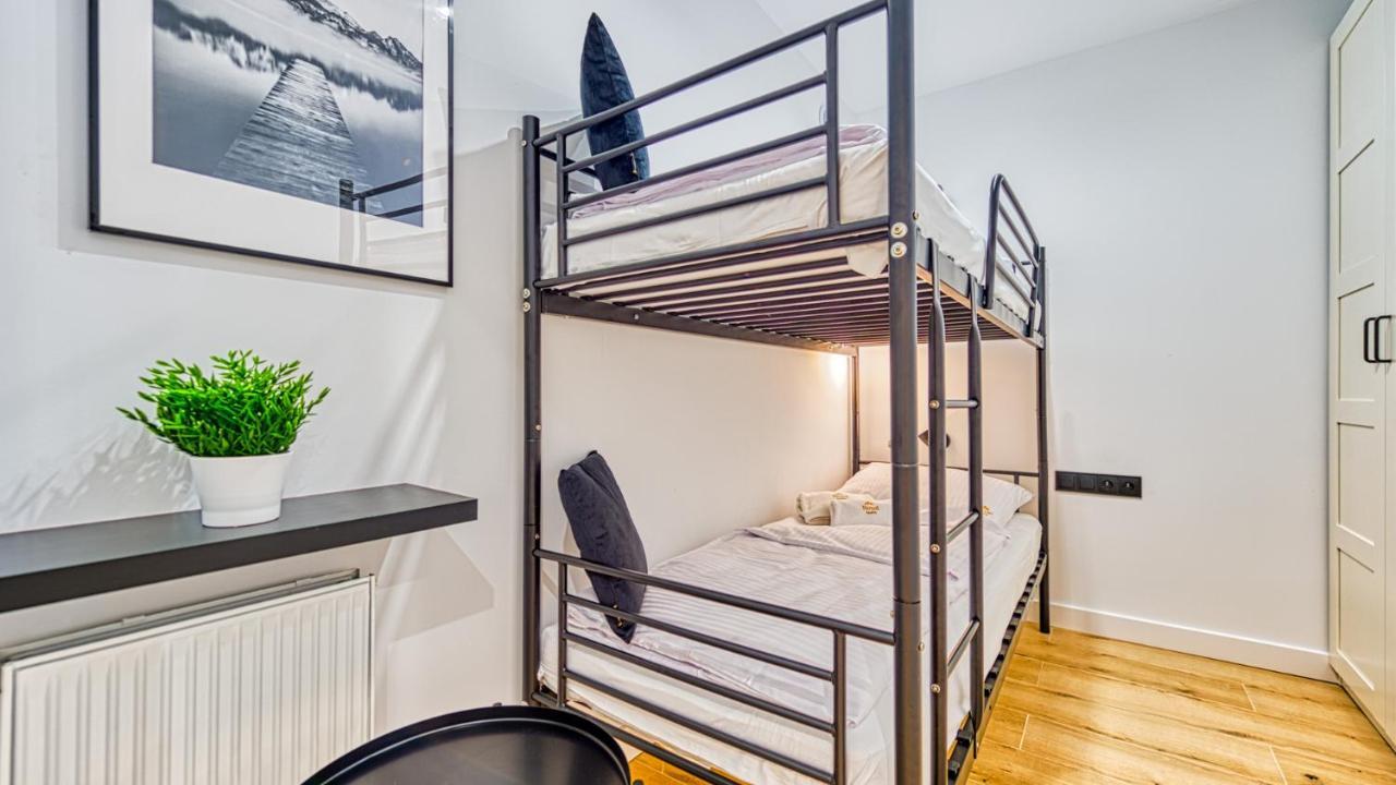 Apartamenty Centrum - Wyszynskiego 9 By Royal Aparts Сверадув-Здруй Экстерьер фото