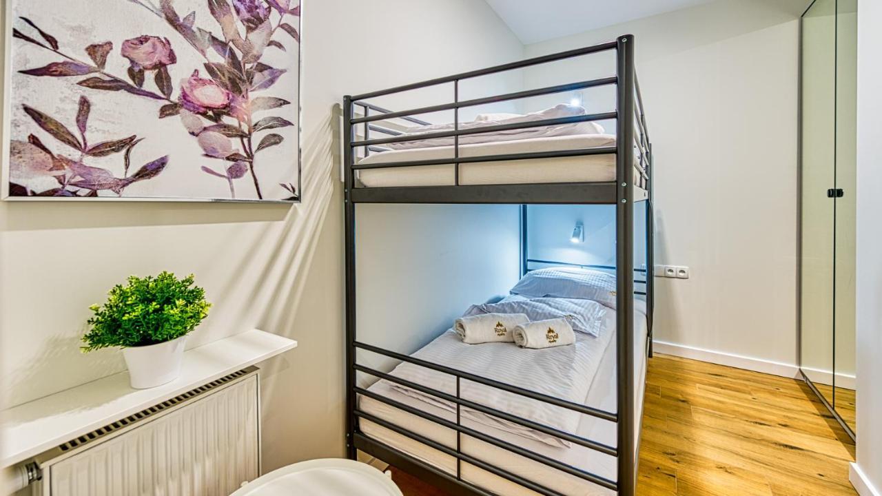 Apartamenty Centrum - Wyszynskiego 9 By Royal Aparts Сверадув-Здруй Экстерьер фото